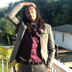 Meet your Posher, Christopher